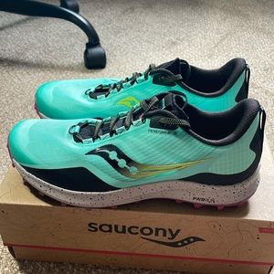 Saucony Peregrine 12 SIZE: 10